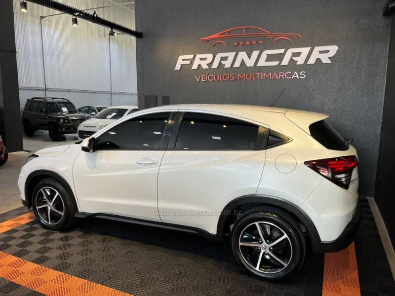 HONDA - HR-V - 2018/2019 - Branca - R$ 107.900,00