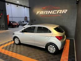 CHEVROLET - ONIX - 2019/2019 - Prata - R$ 61.900,00