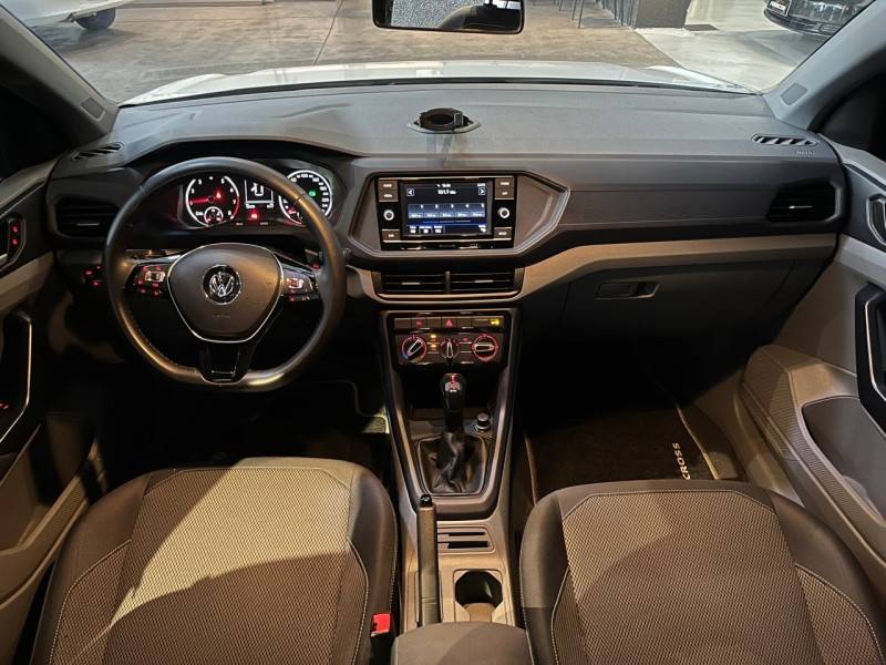 VOLKSWAGEN - T-CROSS - 2019/2020 - Branca - R$ 97.900,00