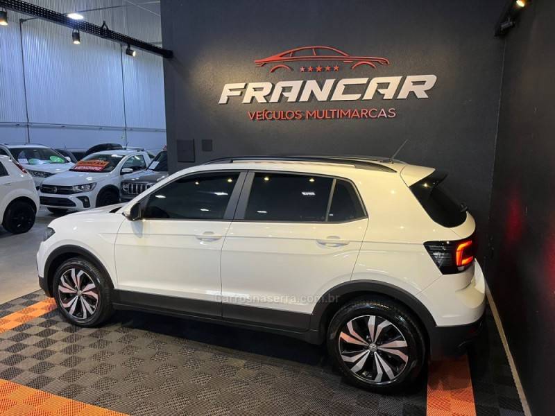 VOLKSWAGEN - T-CROSS - 2021/2021 - Branca - R$ 108.900,00