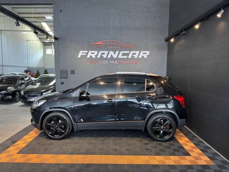 CHEVROLET - TRACKER - 2018/2019 - Preta - R$ 89.900,00