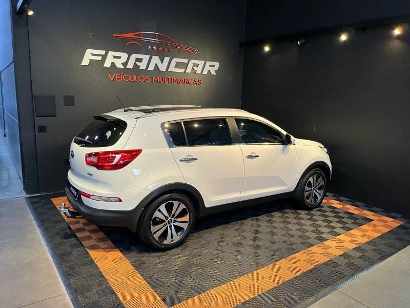KIA MOTORS - SPORTAGE - 2013/2013 - Branca - R$ 83.900,00