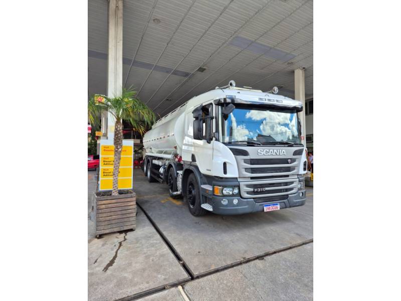 SCANIA - P-310 - 2015/2015 - Branca - R$ 490.000,00