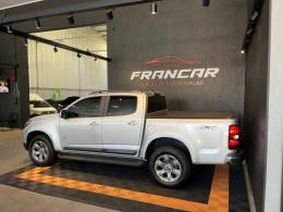 CHEVROLET - S10 - 2021/2022 - Prata - R$ 162.900,00