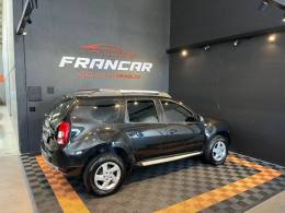 RENAULT - DUSTER - 2012/2013 - Preta - R$ 53.900,00