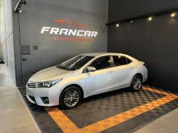 TOYOTA - COROLLA - 2015/2016 - Prata - R$ 92.900,00