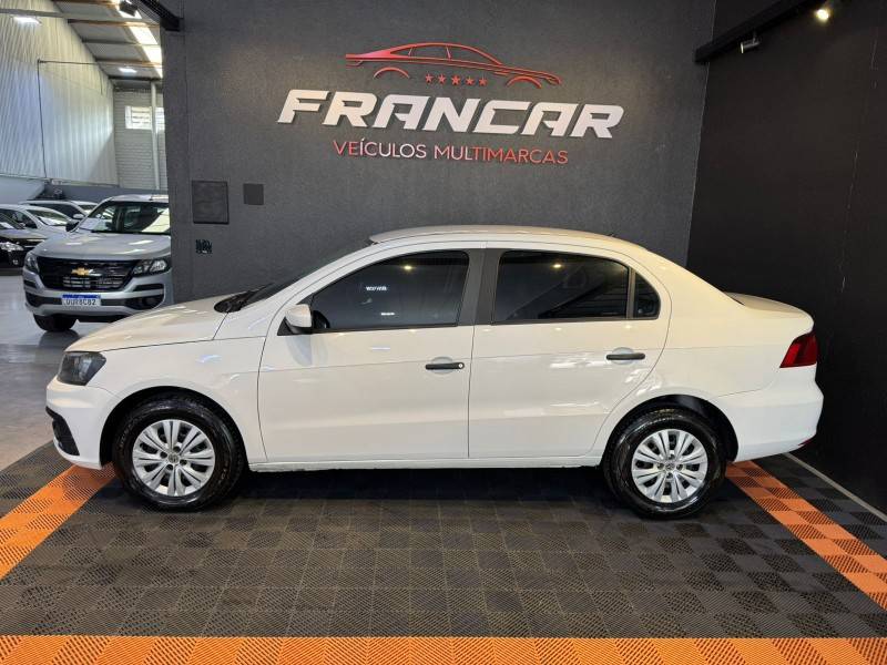 VOLKSWAGEN - VOYAGE - 2017/2017 - Branca - R$ 44.900,00