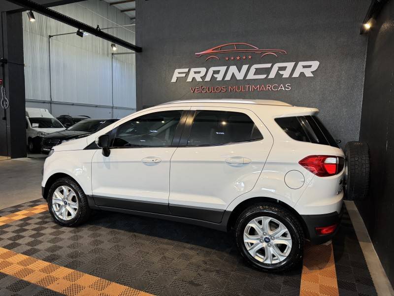 FORD - ECOSPORT - 2013/2014 - Branca - R$ 55.900,00