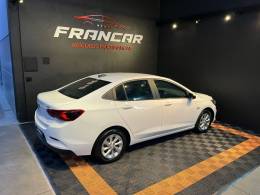 CHEVROLET - ONIX - 2019/2020 - Branca - R$ 69.900,00