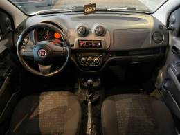 FIAT - UNO - 2015/2016 - Branca - R$ 39.900,00